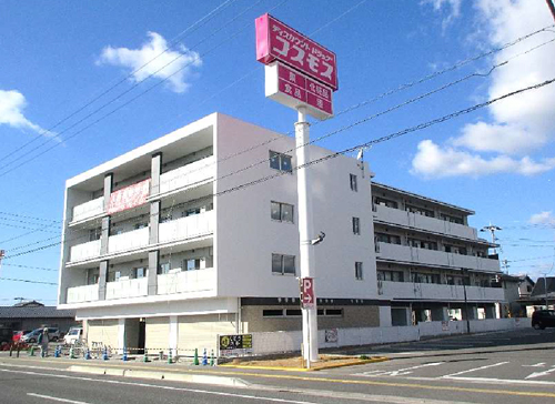 粕屋町酒殿駅前テナント（外観）